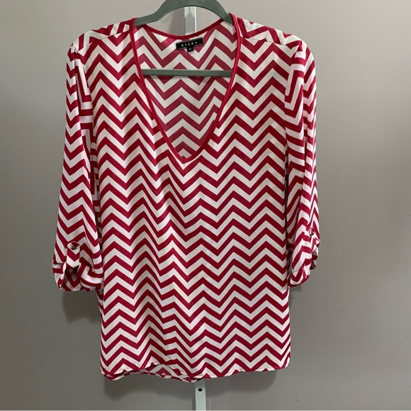 Kiara Popover Blouse Top Semi Sheer 3/4 Sleeve chevron print - Picture 2 of 6
